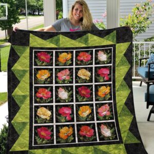 Poppy Picture Window Quilt  Quilt